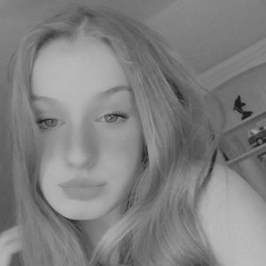 Meet your Posher, Eve